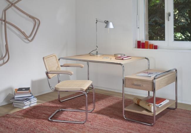Schreibtische und Sekretäre: S285, Thonet